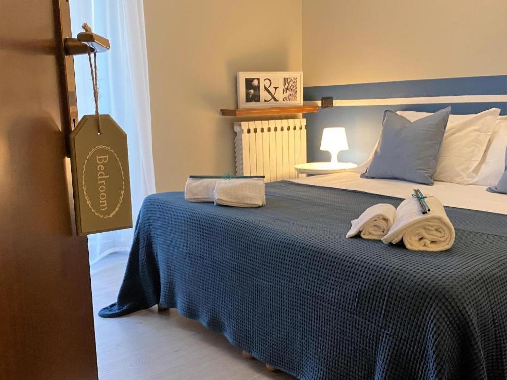 Alessandro 82 - Immobili E Soluzioni Rent แบร์กาโม ภายนอก รูปภาพ