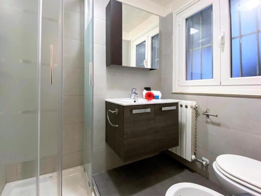 Alessandro 82 - Immobili E Soluzioni Rent แบร์กาโม ภายนอก รูปภาพ