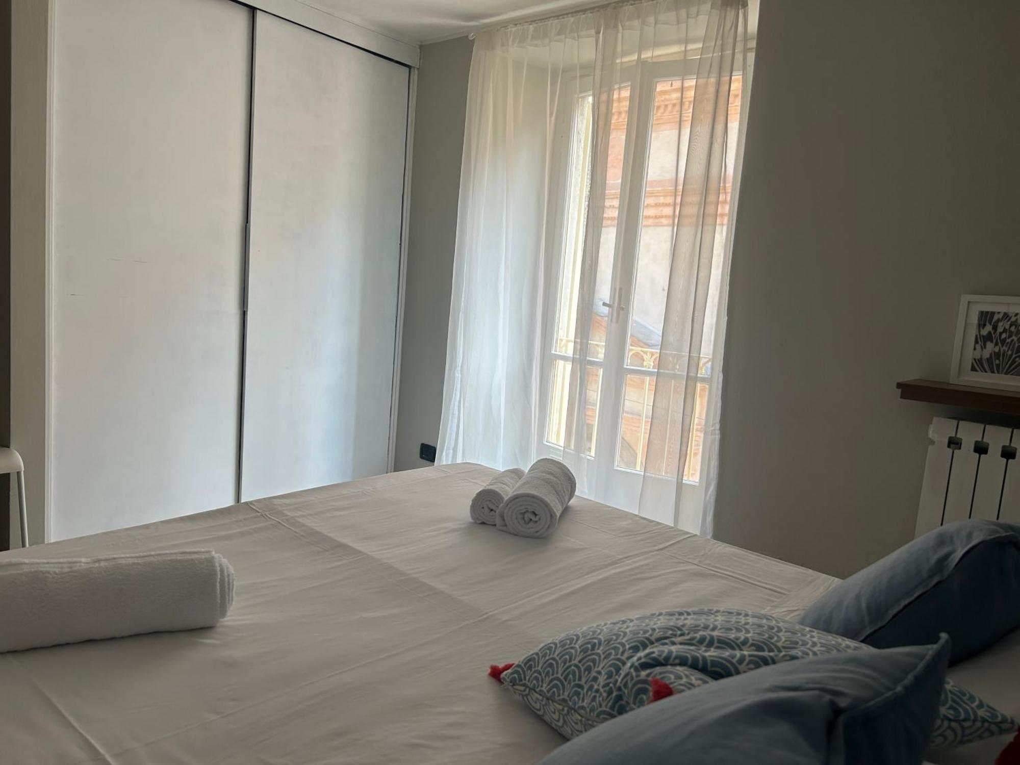 Alessandro 82 - Immobili E Soluzioni Rent แบร์กาโม ภายนอก รูปภาพ