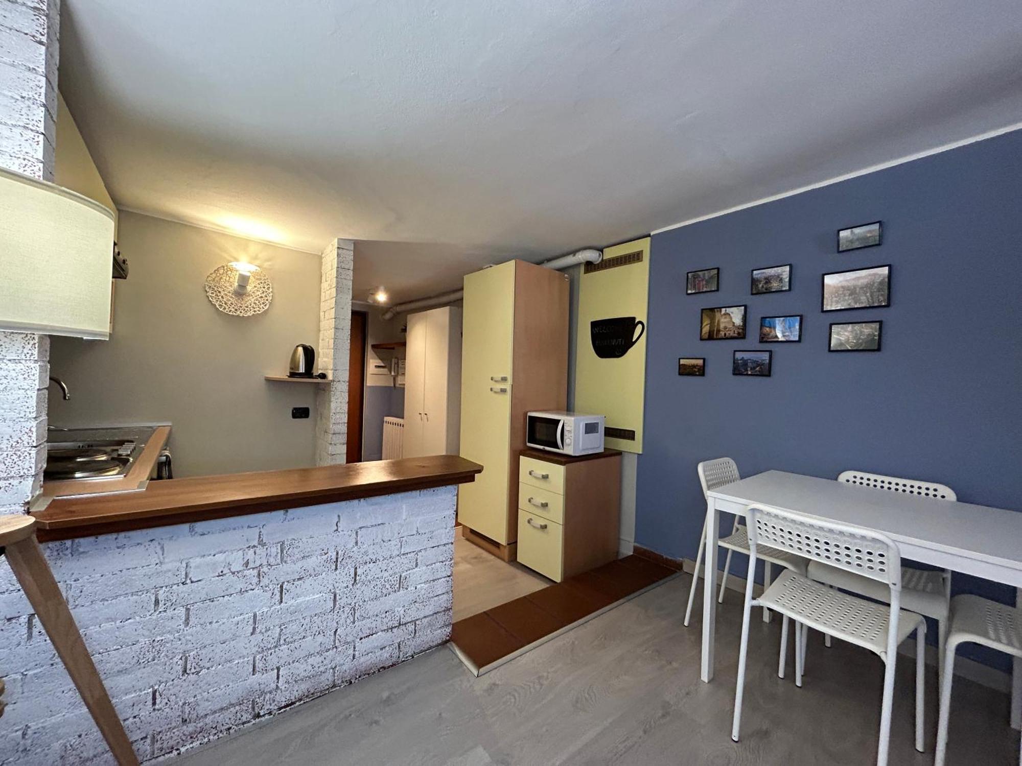 Alessandro 82 - Immobili E Soluzioni Rent แบร์กาโม ภายนอก รูปภาพ