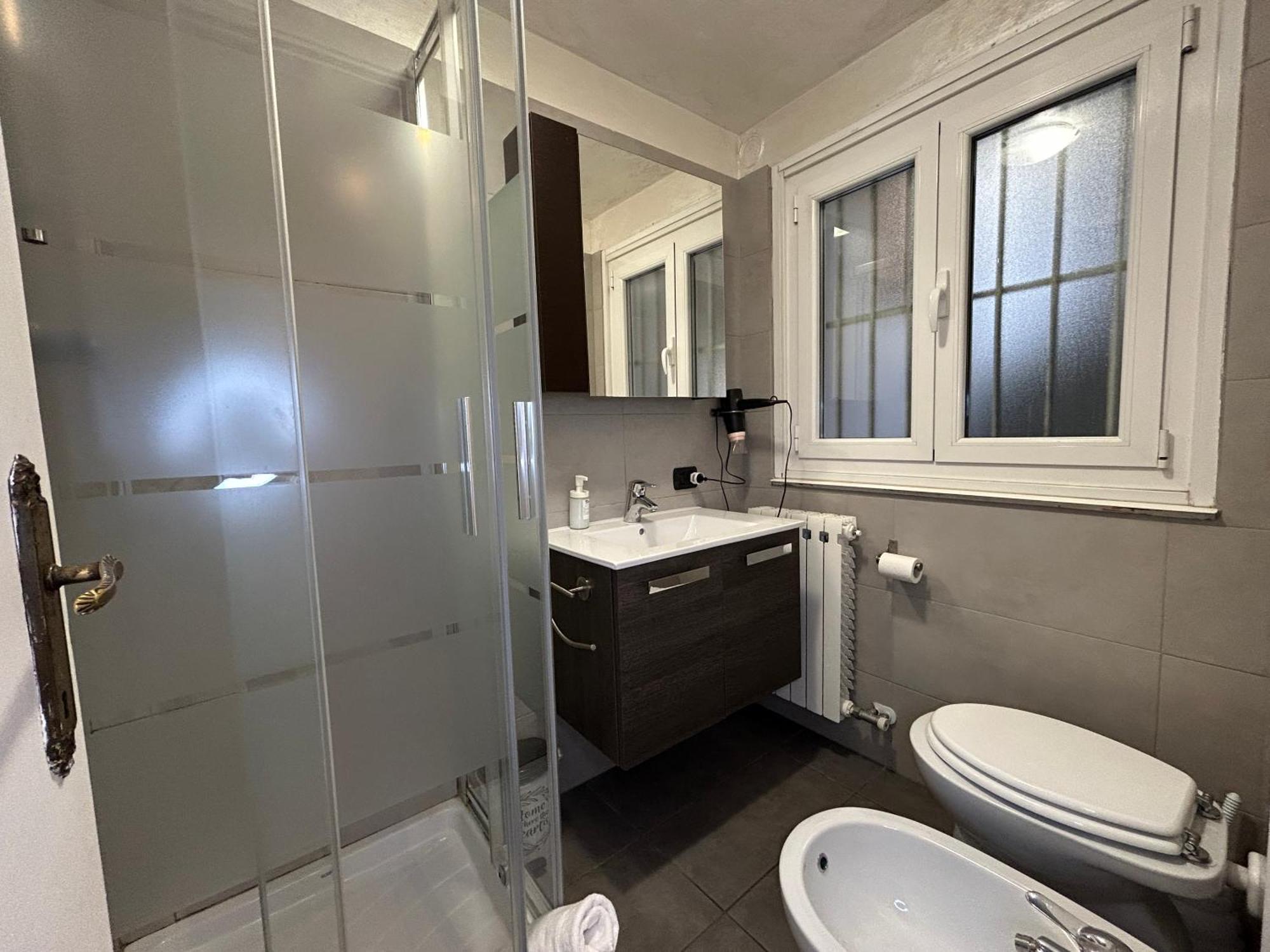 Alessandro 82 - Immobili E Soluzioni Rent แบร์กาโม ภายนอก รูปภาพ